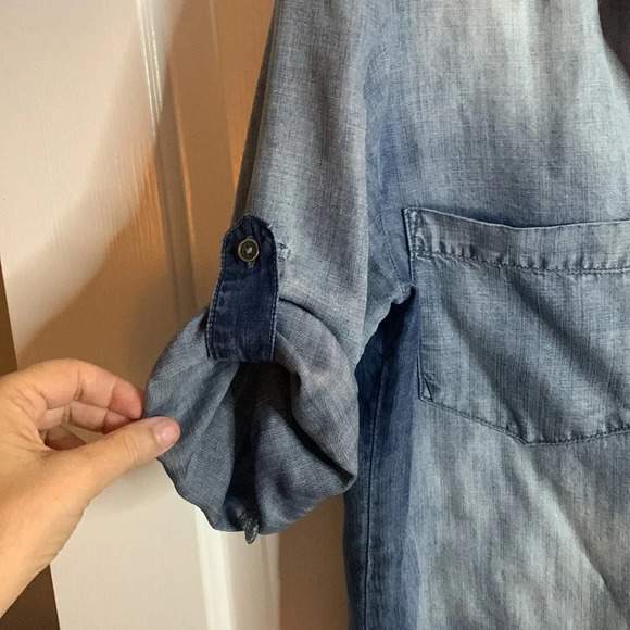 EUC BELLA DAHL womens blue sz large pullover denim shirt - Picture 11 of 12